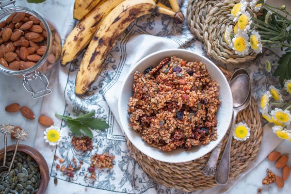 Knuspriges Gekeimtes Buchweizen Granola Veggies Vegan