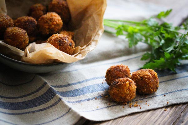 Leas Leckerste - knusprig, saftige Tofubällchen