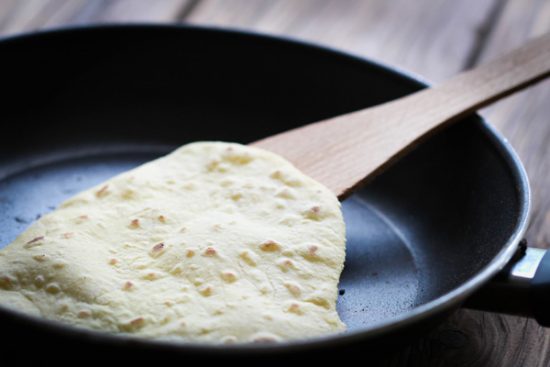 Mexikanischer Bohnensalat mit Limettendressing, Avocado &amp; frischen ...