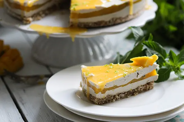 Mango-Maracuja-Sommertorte