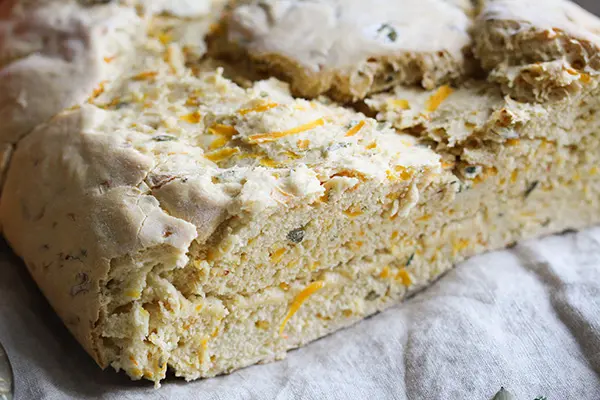 Veganes, köstliches Kürbisbrot