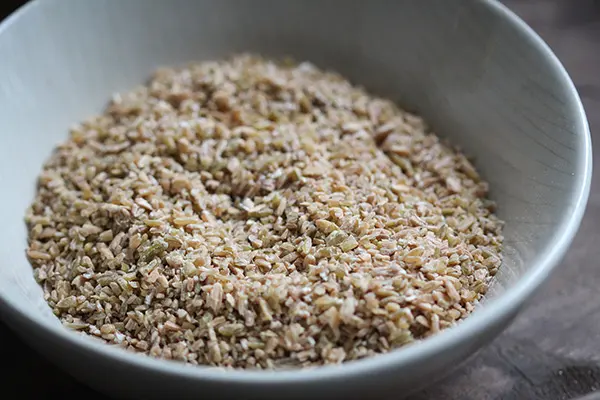 Grünkernschrot