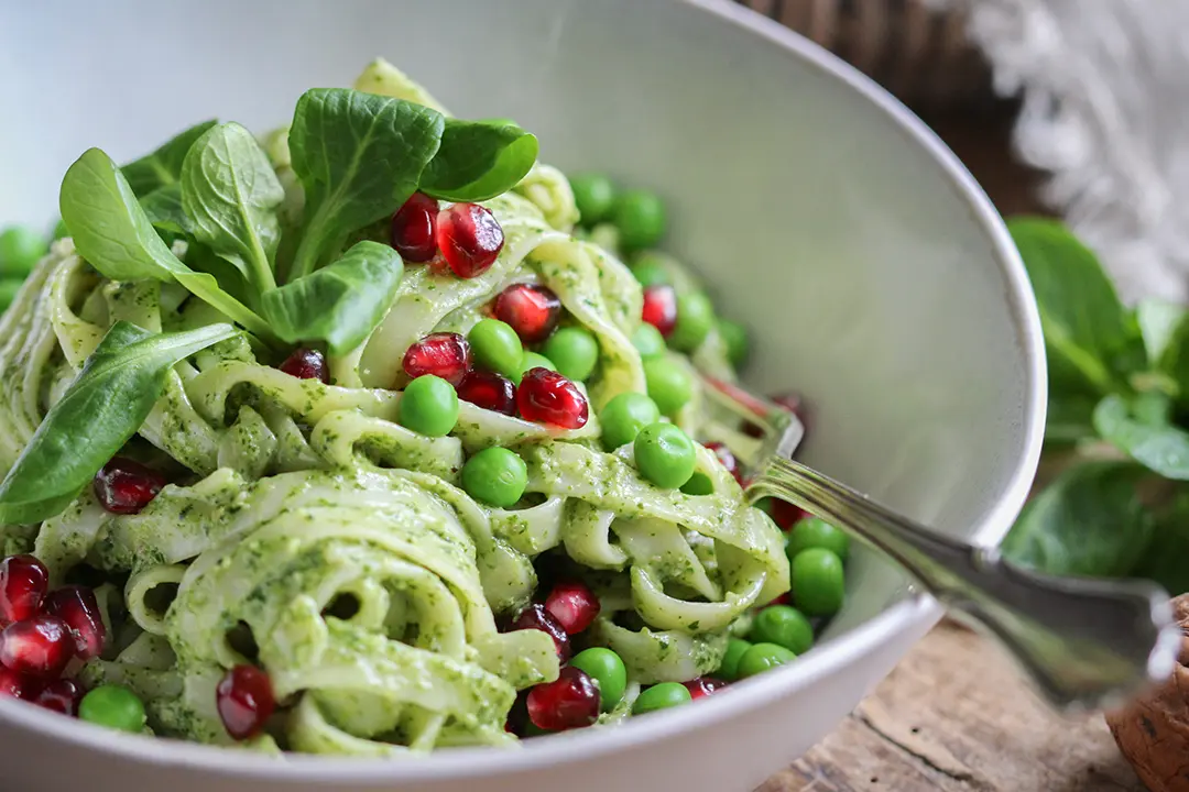 Pasta mit Feldsalat Pesto