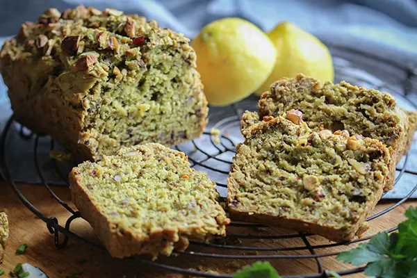 Avocado-Nussbrot