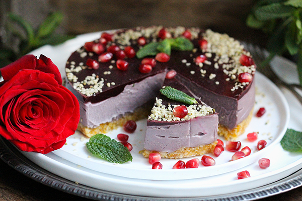 happy vegan Valentine! Veganer Love-bird-cake