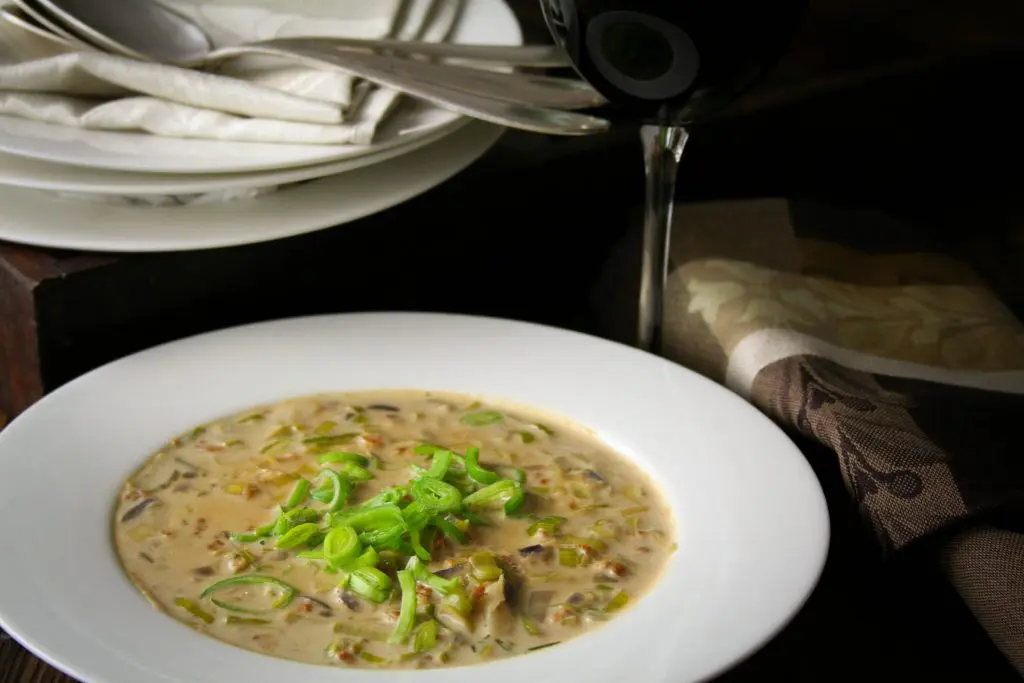 Vegane Sojahack-Lauchsuppe