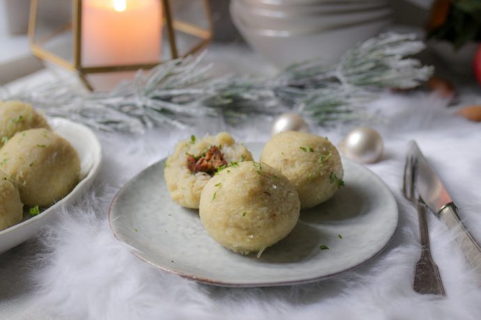 Traditional German Potato Dumplings Veggies Vegan