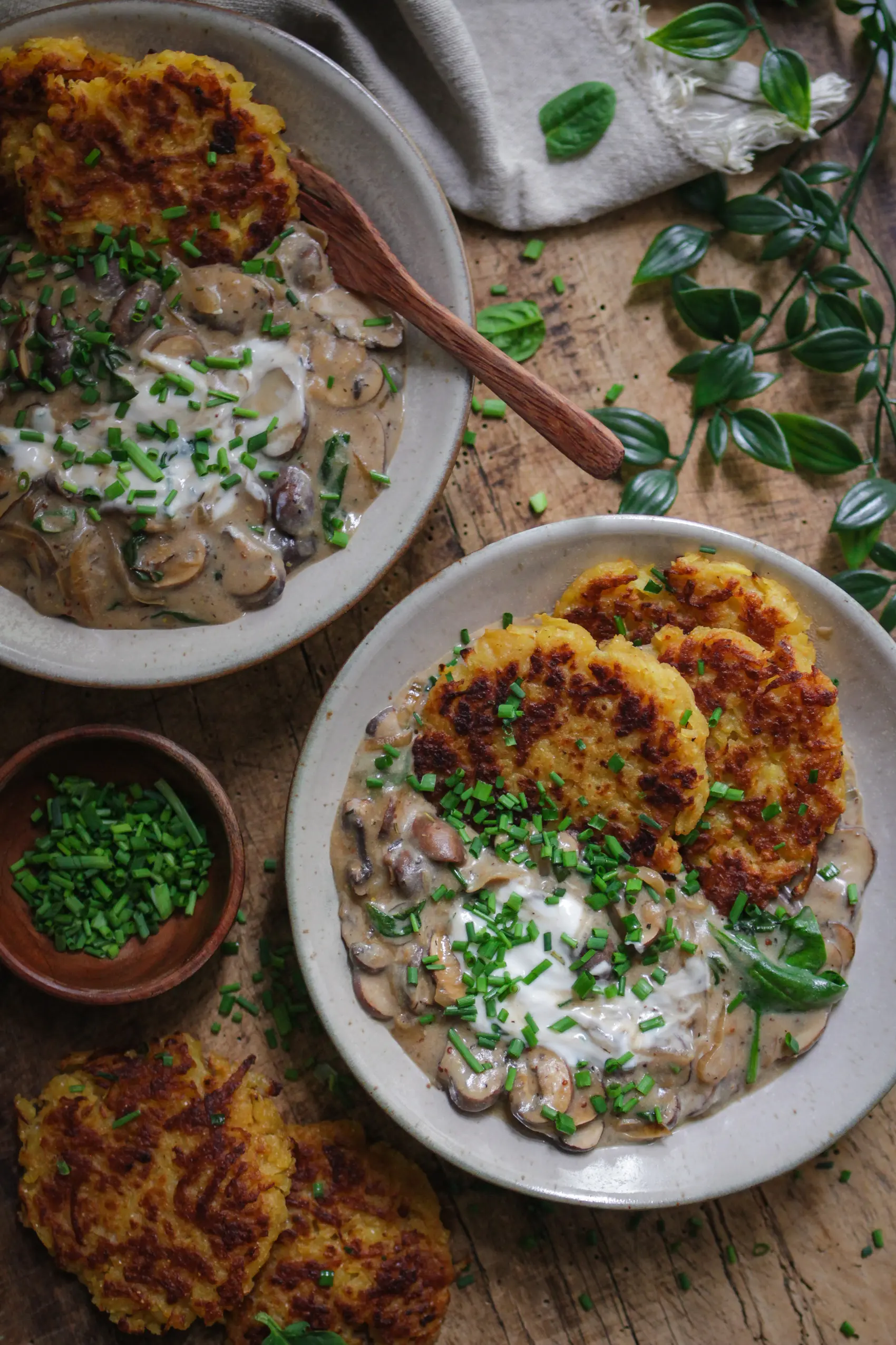 Vegane Kartoffelrösti mit Rahmchampignons