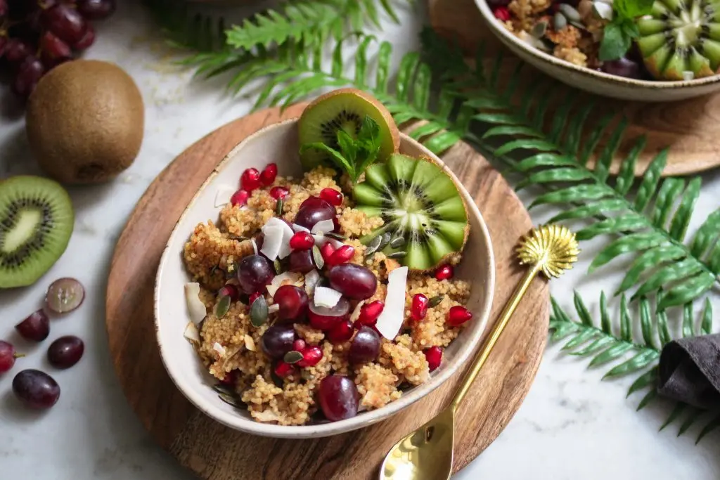 Veganes glutenfreies Hirsefrühstück