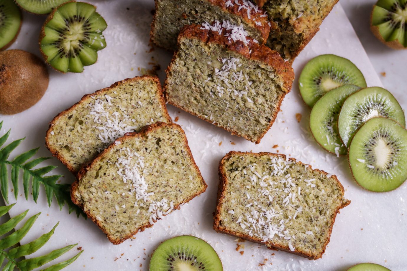 Köstlicher veganer Kiwi-Kuchen • veggies | vegan