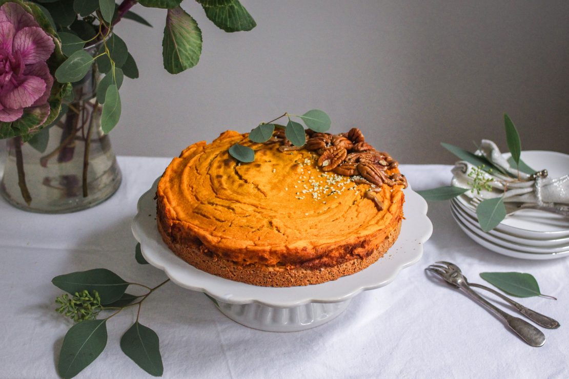 Einfacher, fluffig-cremiger Kürbiskuchen • veggies | vegan