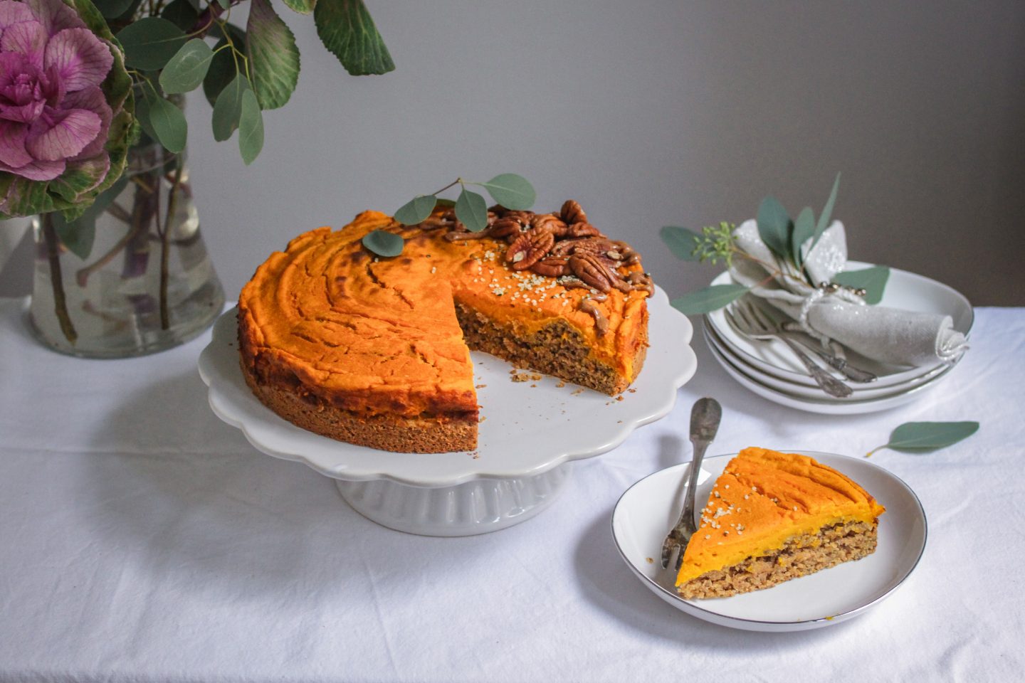 Einfacher, fluffig-cremiger Kürbiskuchen • veggies | vegan