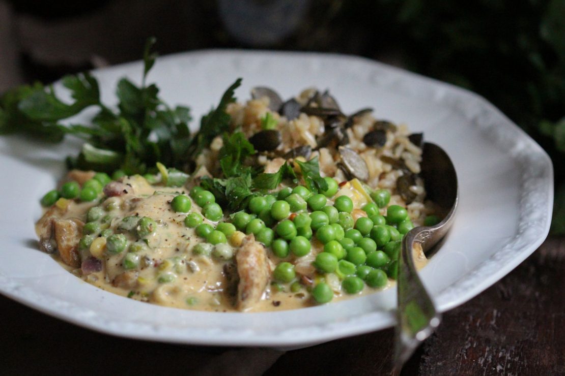 Austernpilz-Sprossen-Geschnetzeltes mit Erbsen &amp; Naturreis • veggies ...