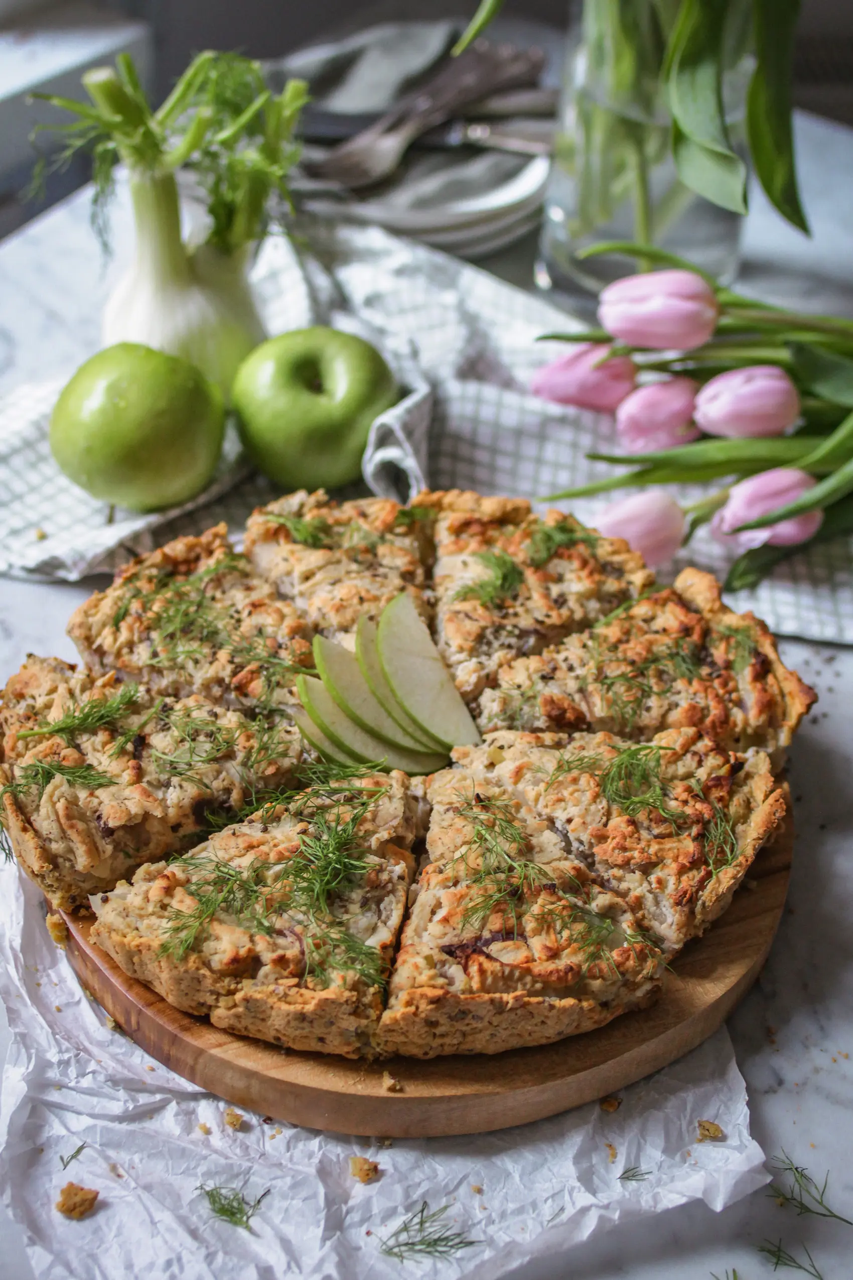 Vegane, glutenfreie Apfel-Fenchel-Quiche
