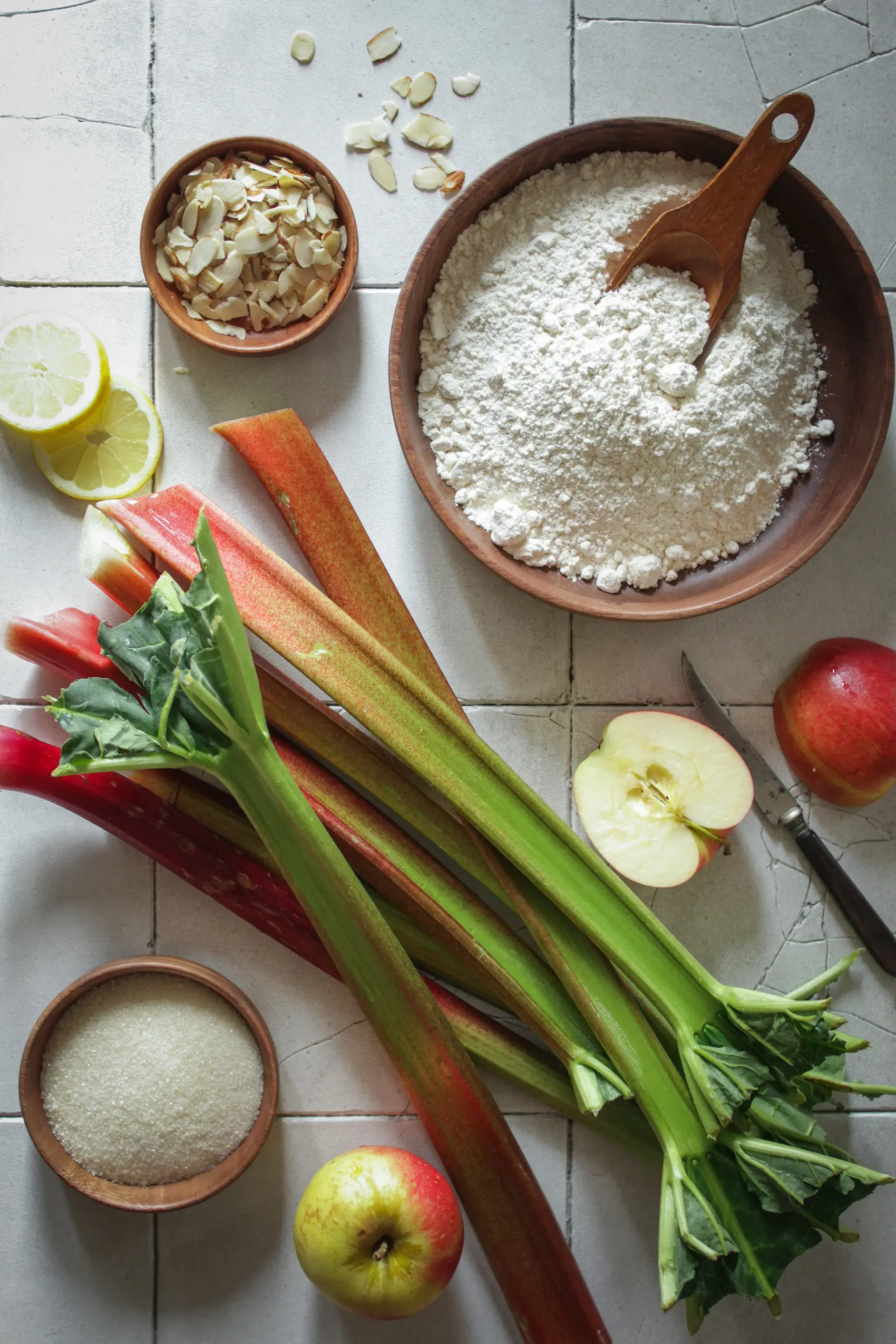 Rezept für veganen Rhabarberkuchen