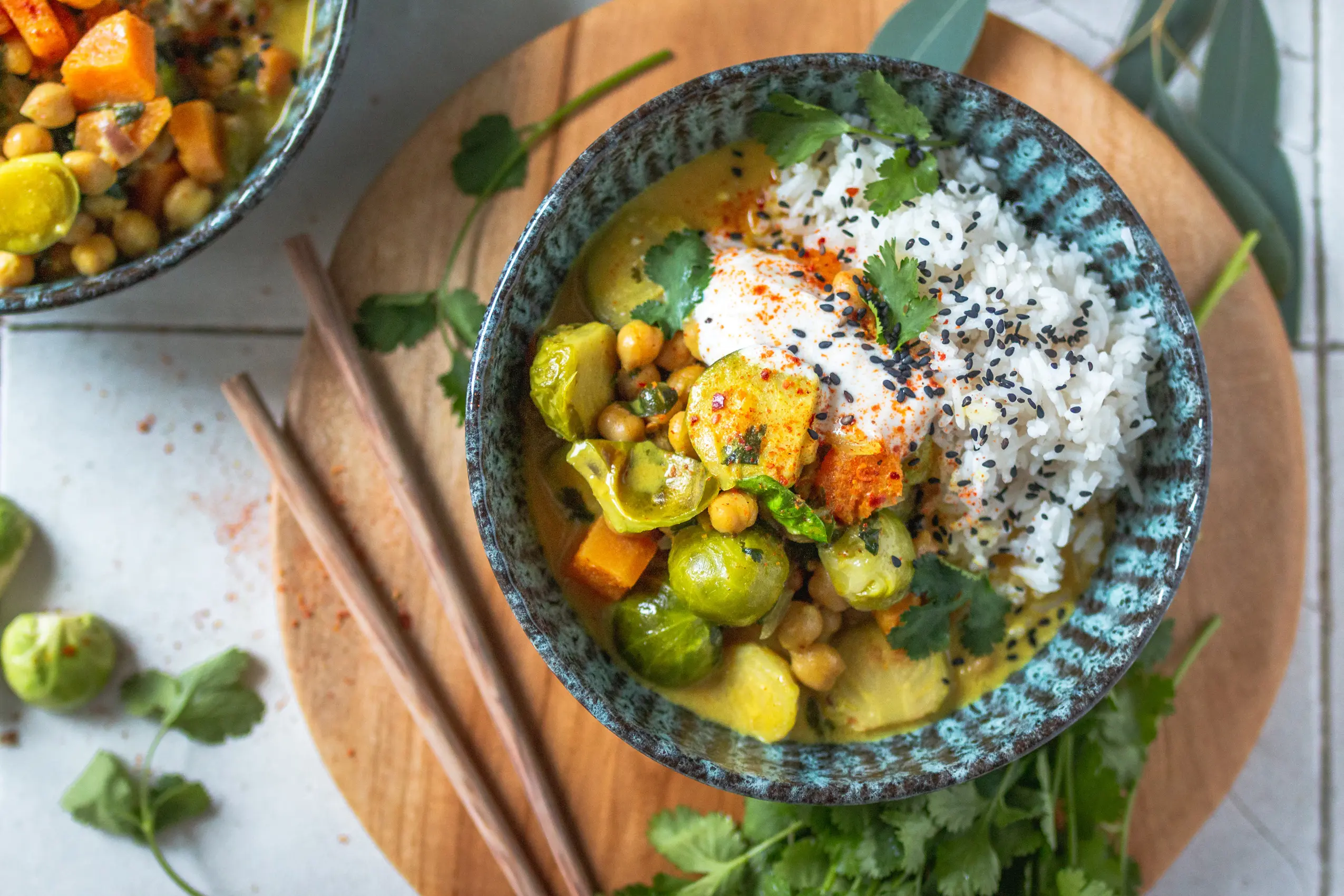 Veganes Rosenkohl-Süßkartoffel Curry