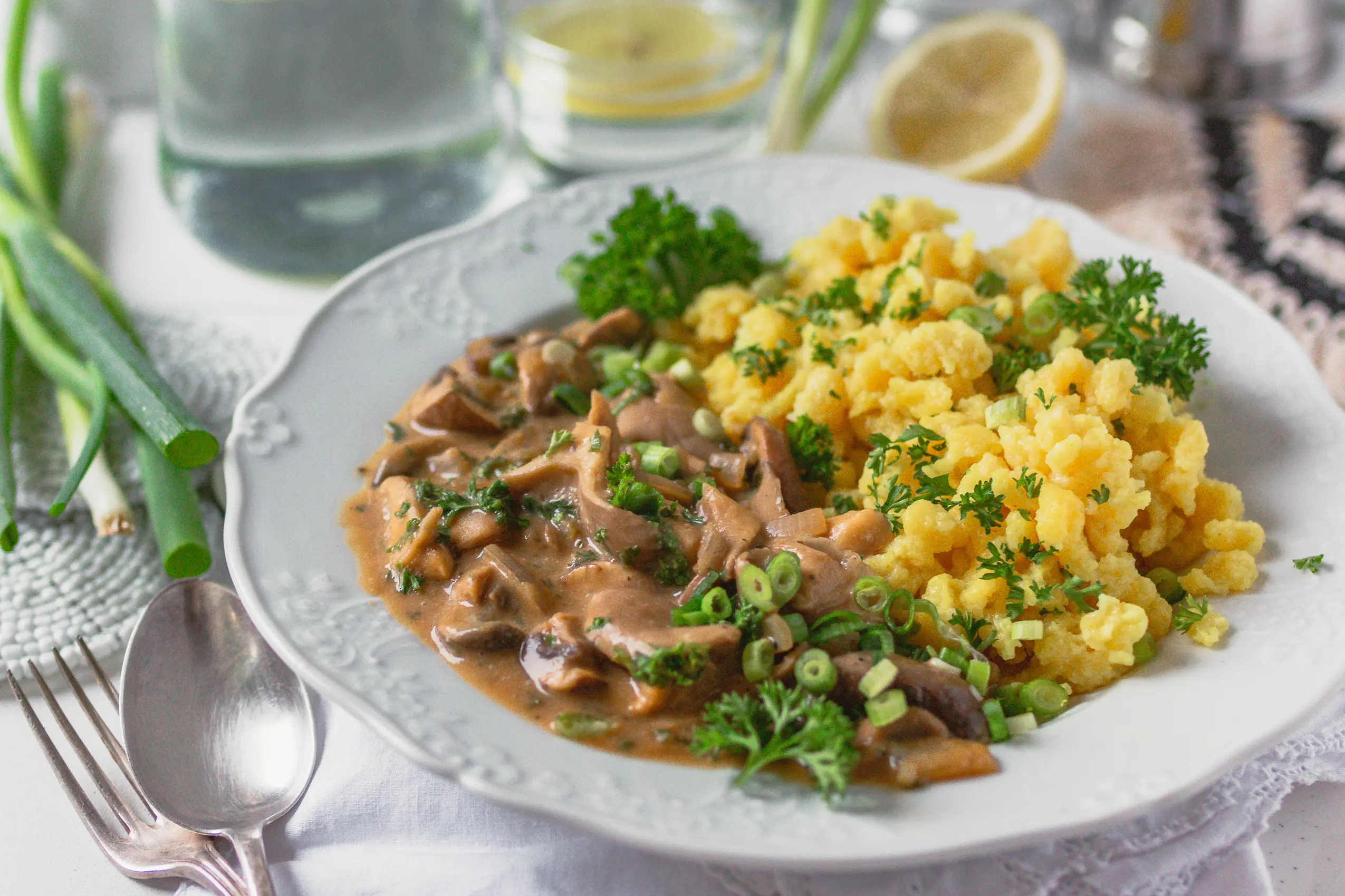 Vegane Spätzle mit Rahmchampignons