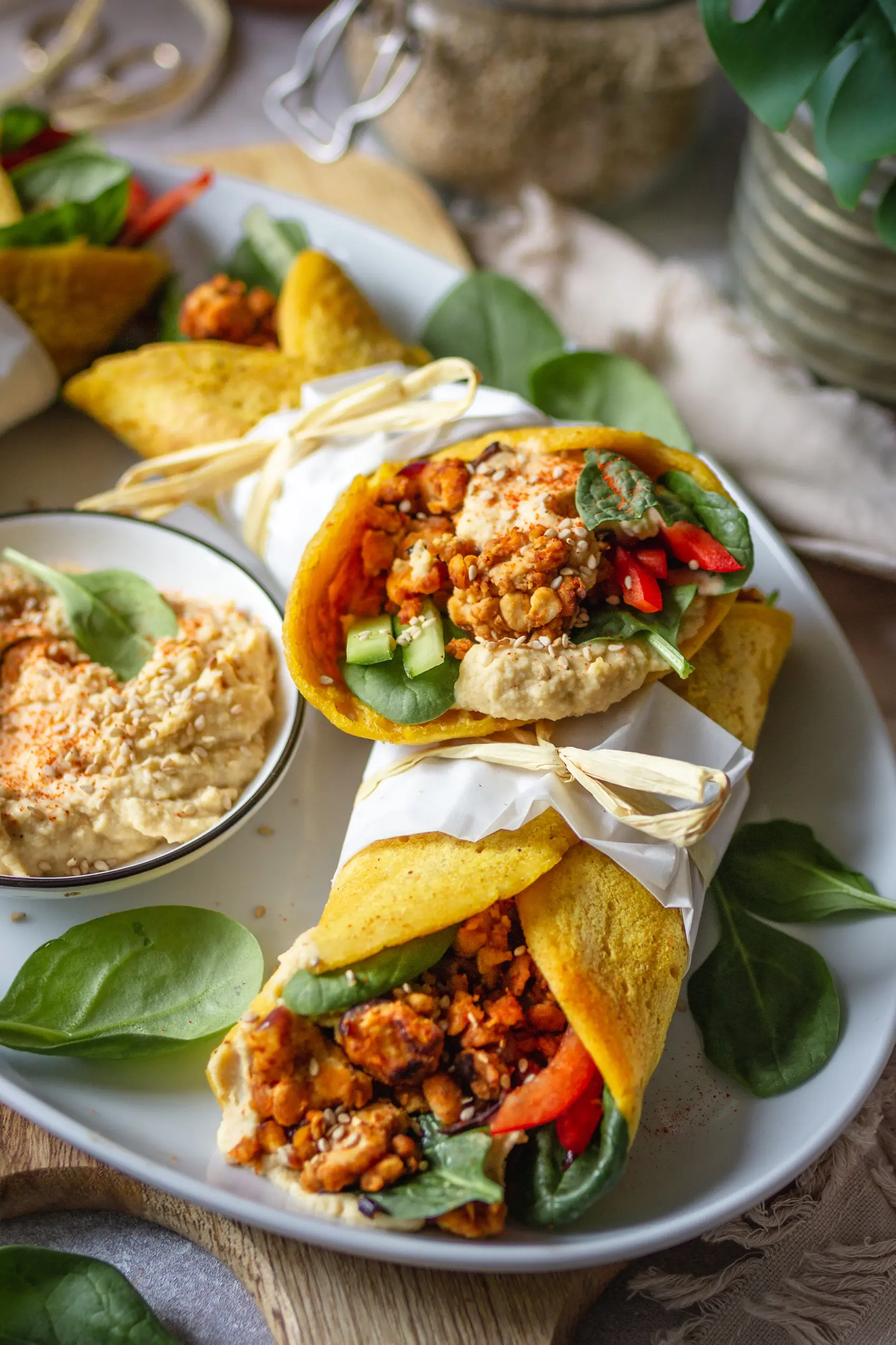 Gefüllte Linsenwraps mit te,peh. Schnelle vegane Rezepte. Vegane Wraps