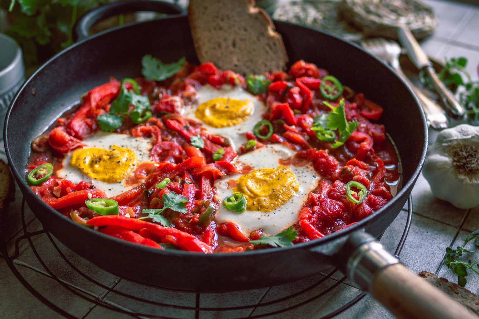 Veganes Shakshuka mit Möhrchen-&amp;quot;Ei&amp;quot; • veggies | vegan