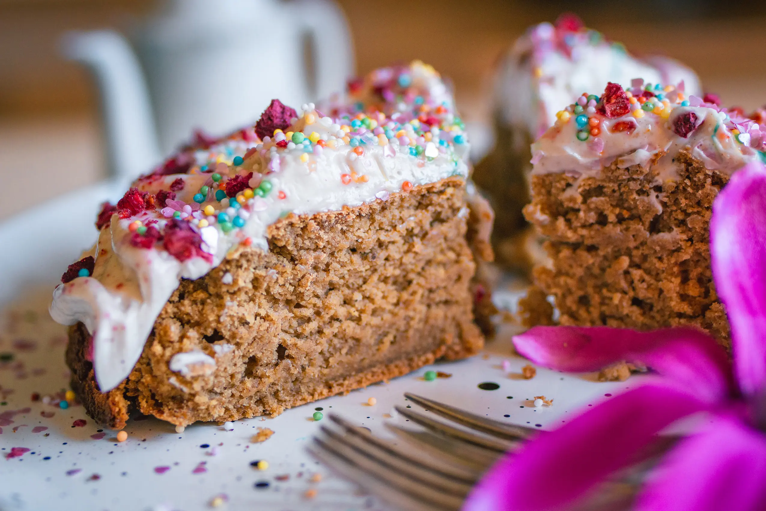 Veganer und glutenfreier vVlentinskuchen