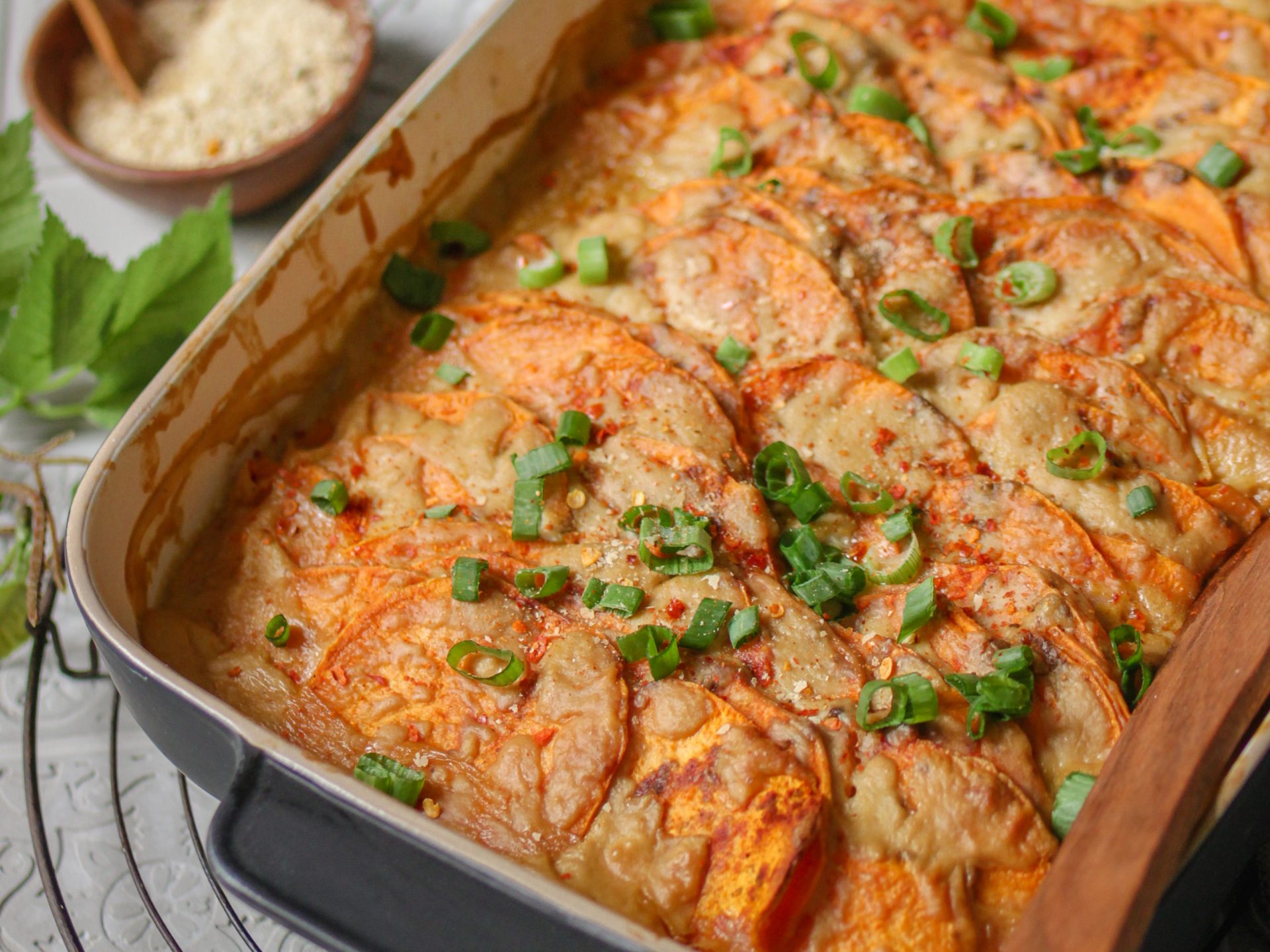 Veganes Süßkartoffelgratin