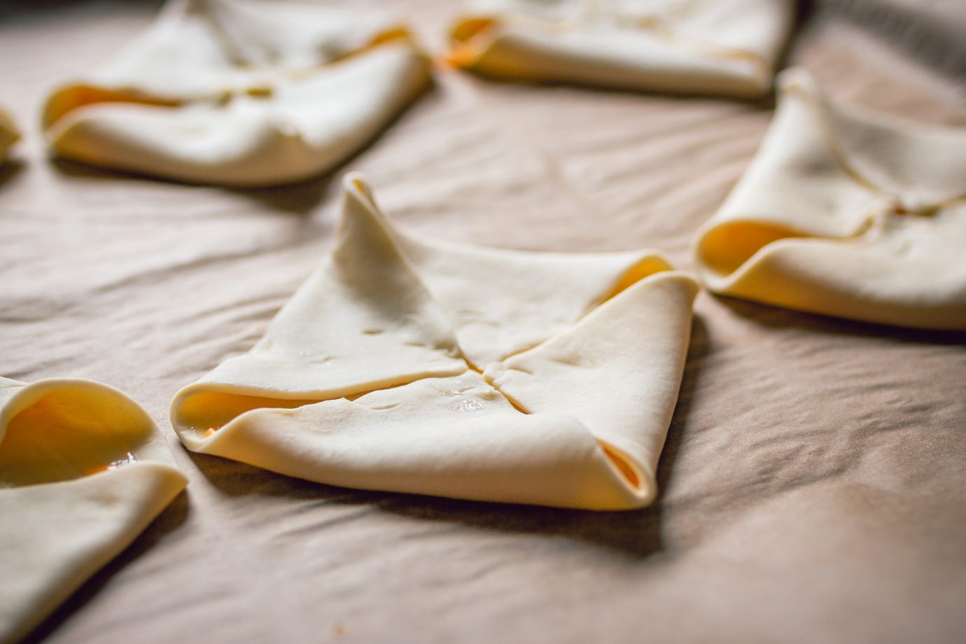 Vegane Aprikosen-Plunderstücke • veggies | vegan