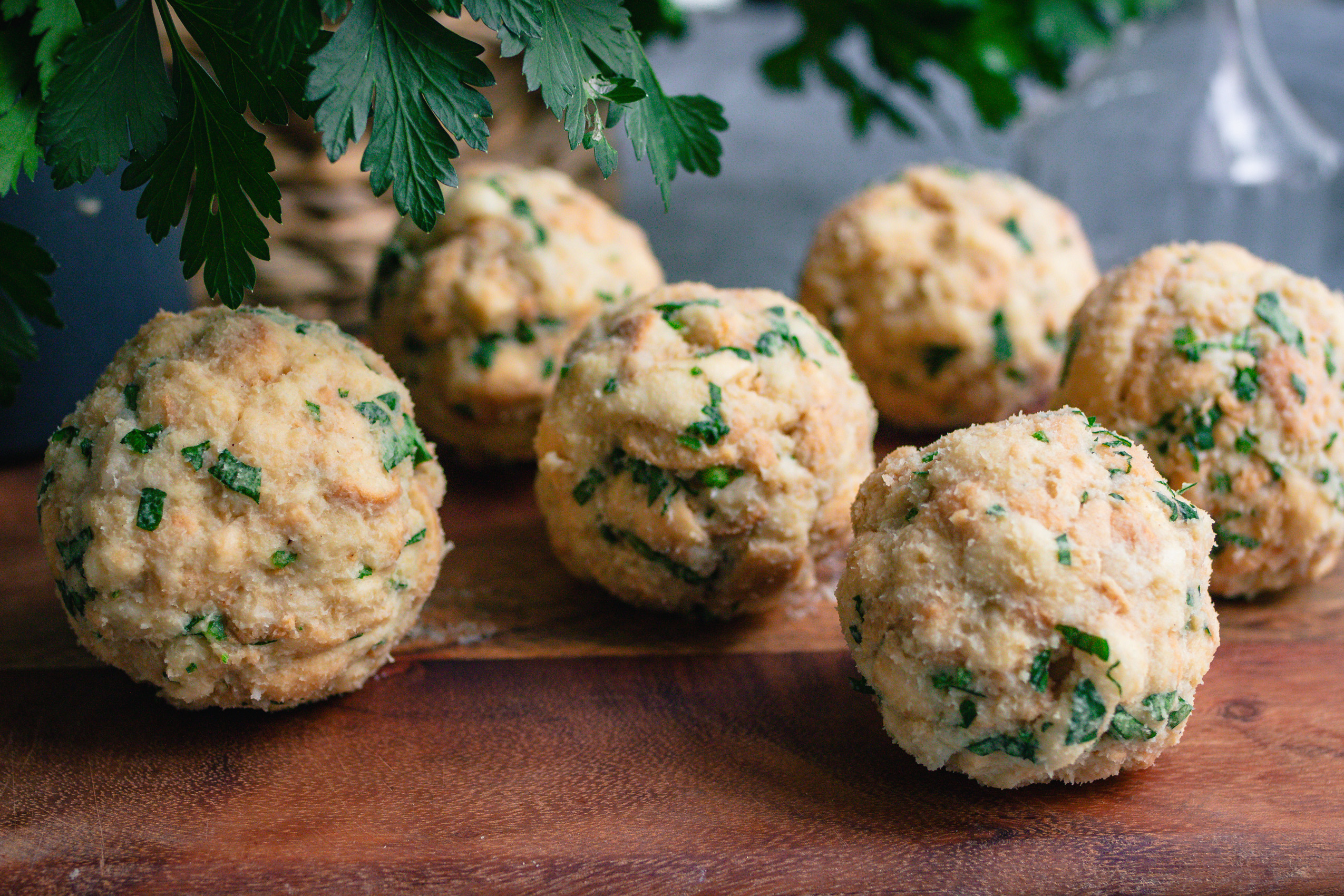 Begane Semmelknödel zubereiten