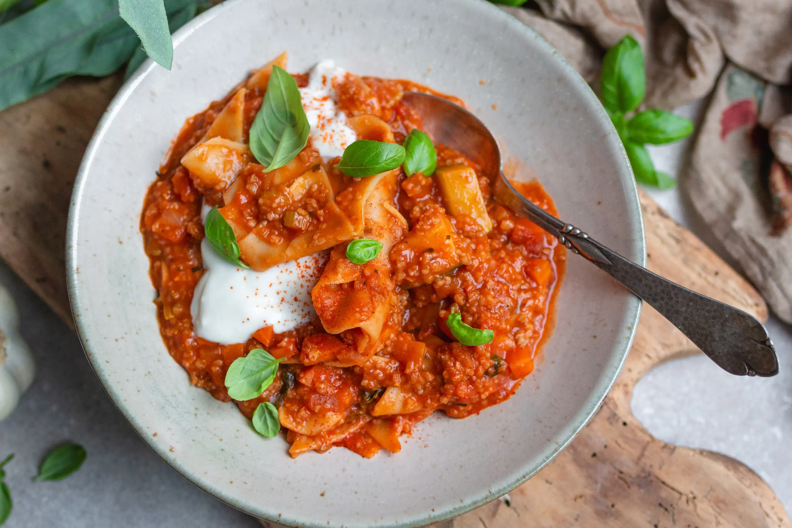 So machst du vegane Lasagne-Suppe oder Lasagne One Pot