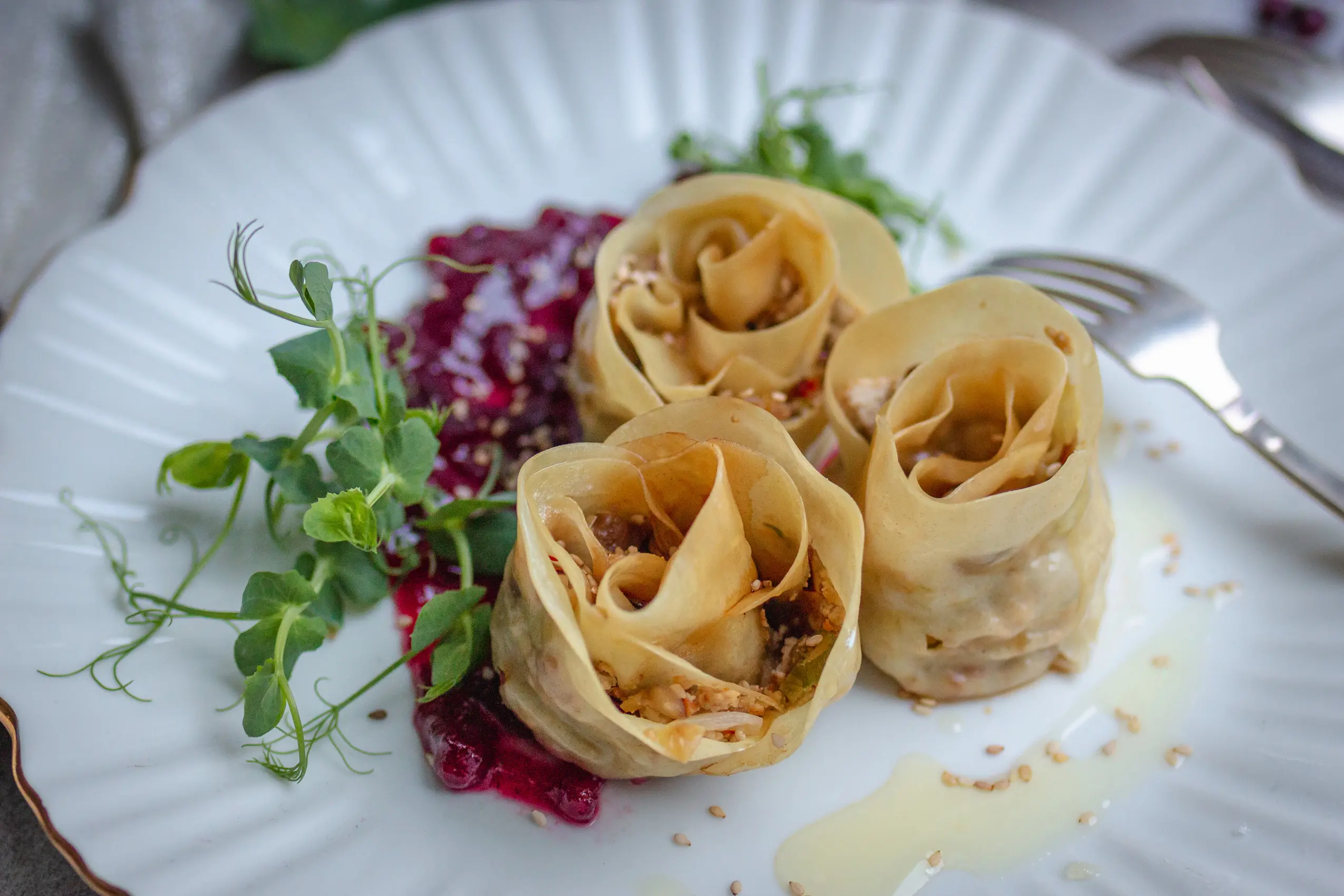 Vegane Dumplings, Rosen-Dumplings mit Maronen und Tofu