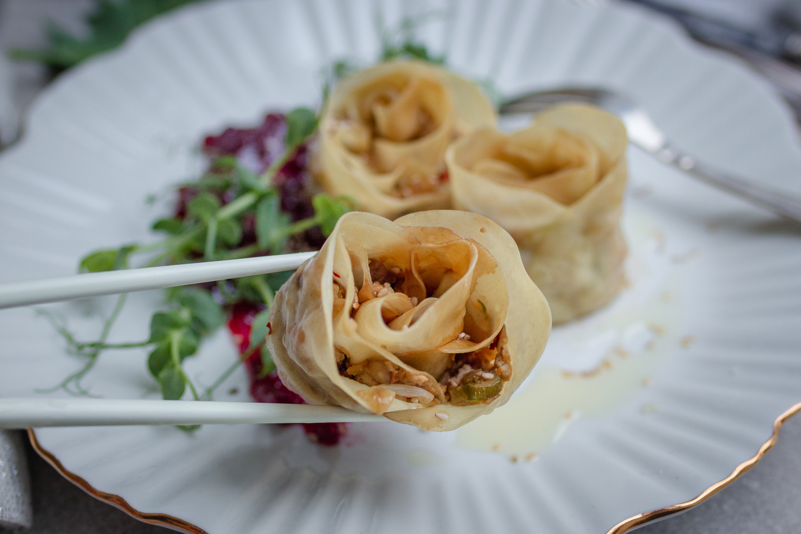 Vegane Dumplings, Rosen-Dumplings mit Maronen und Tofu