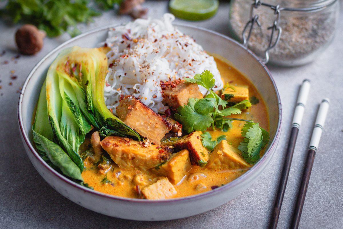 Rotes_Tempeh_Curry-12_2550_vegan_veggies