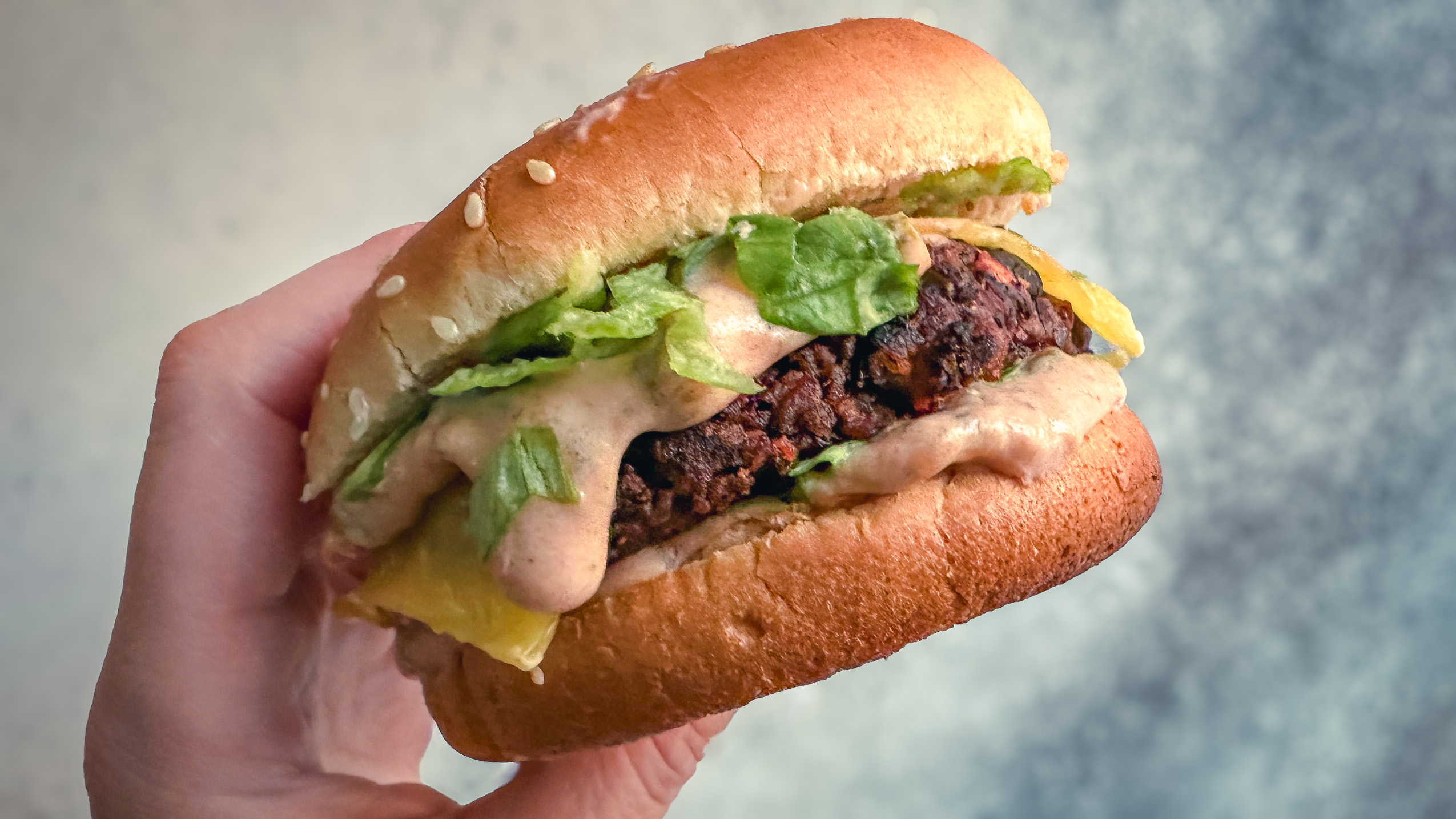 Veganer Black Tempeh Burger