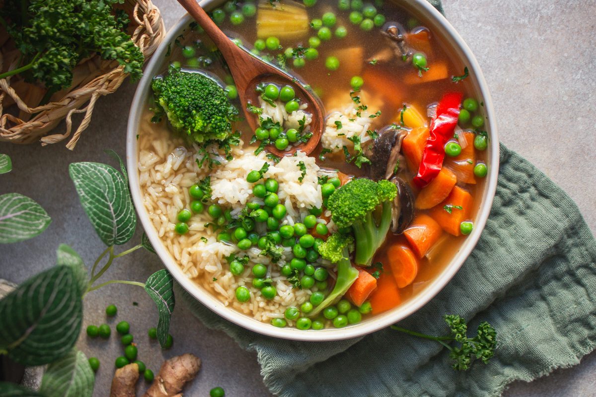 Vegane Kraftbrühe bei Erkältungen - vegane Gemüsebrühe selbst machen