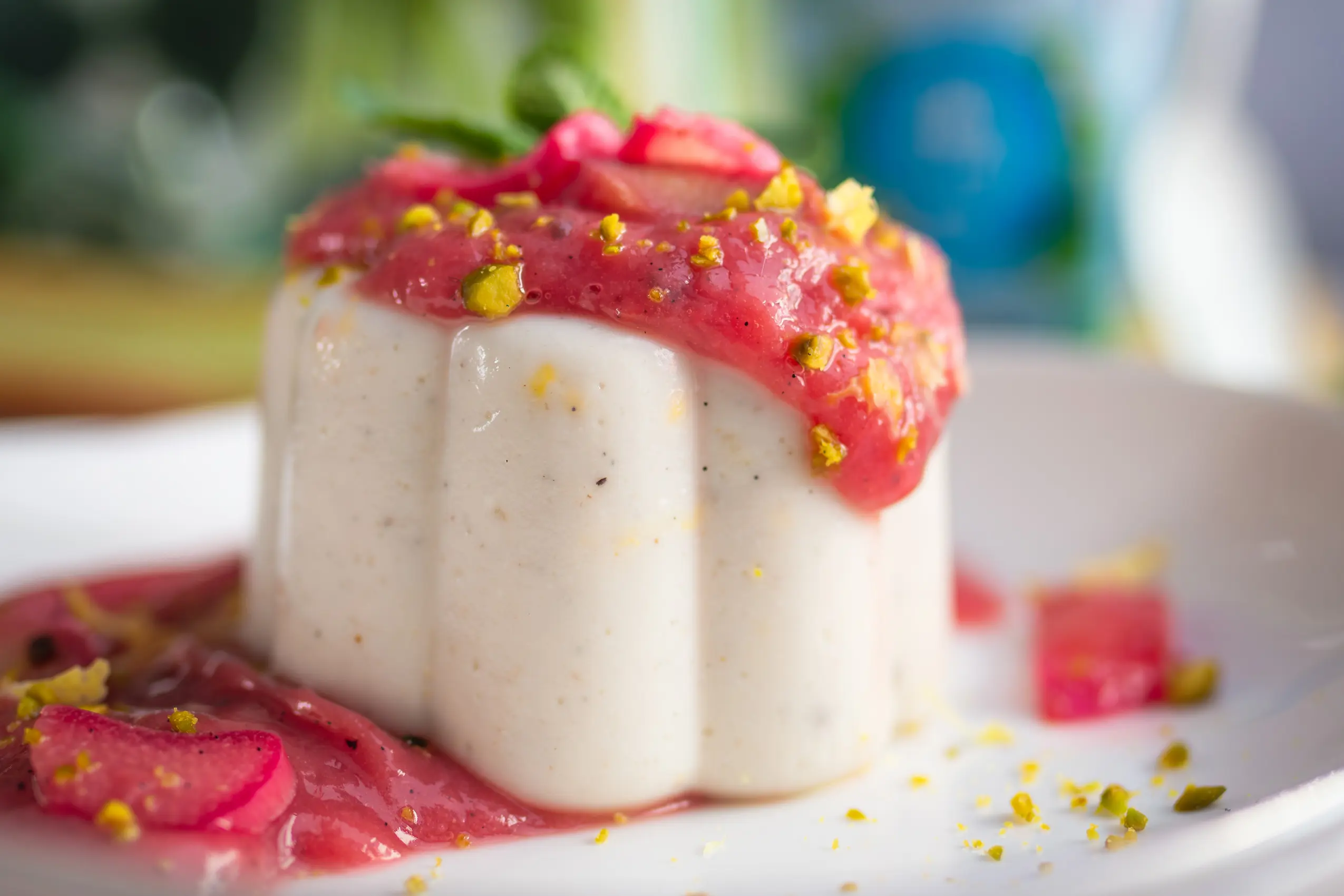Veganes Rhabarber Panna Cotta
