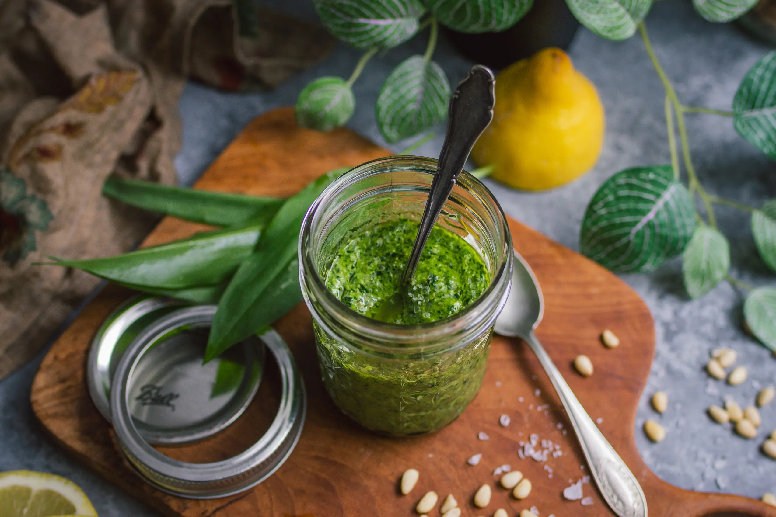 Das beste vegane Bärlauchpesto