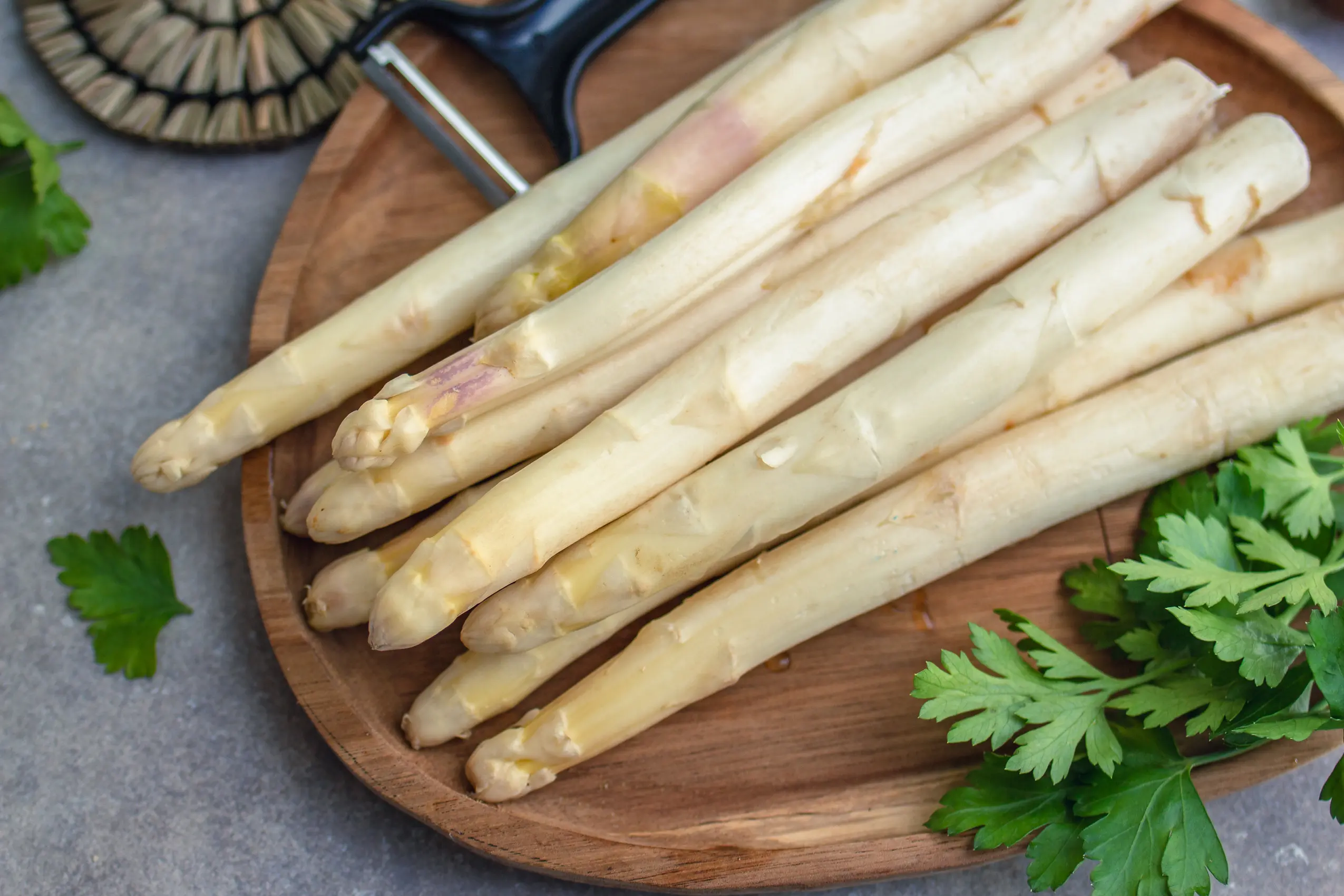 Weißer Spargel knusprig paniert aus dem Airfryer