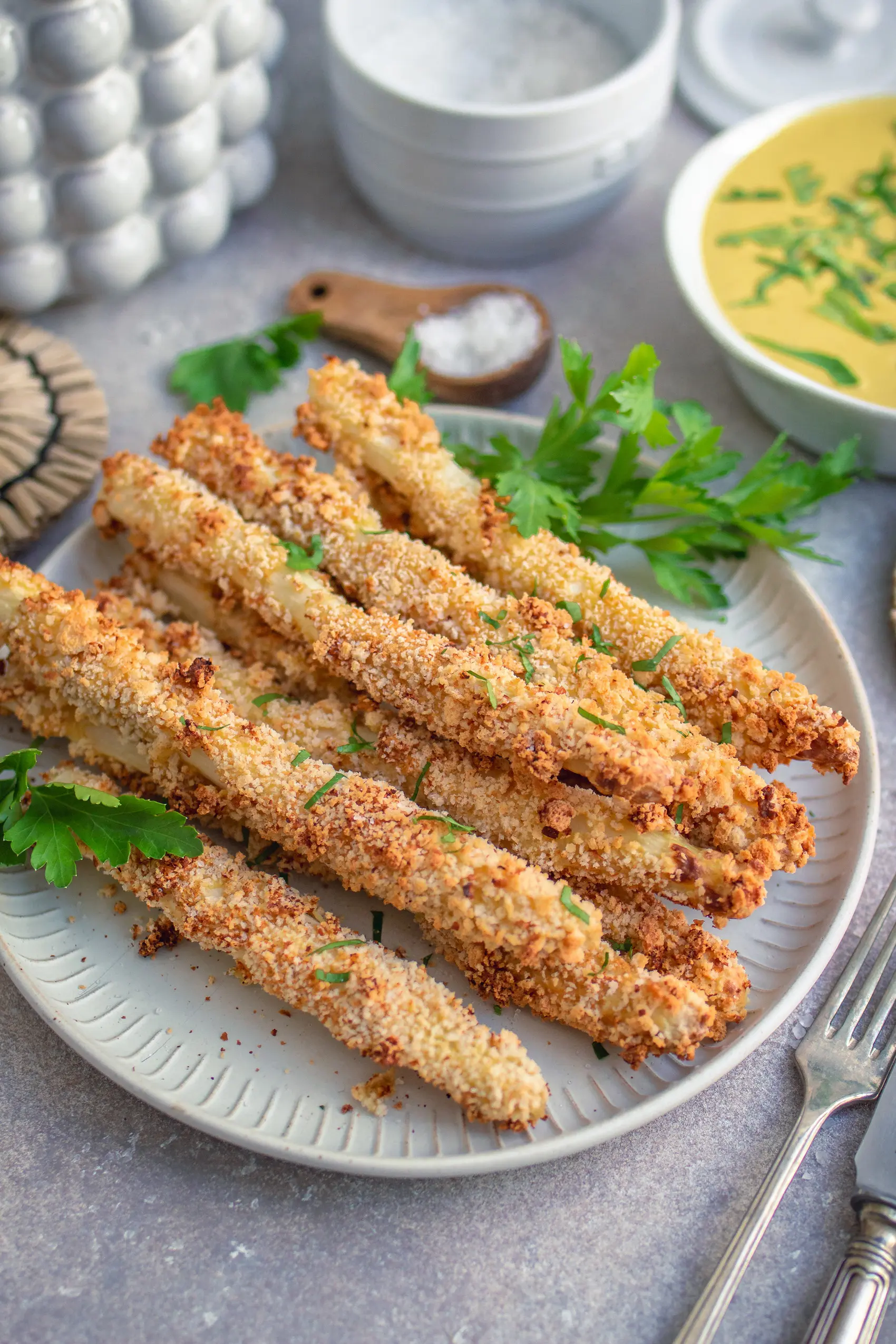 Weißer Spargel knusprig paniert aus dem Airfryer