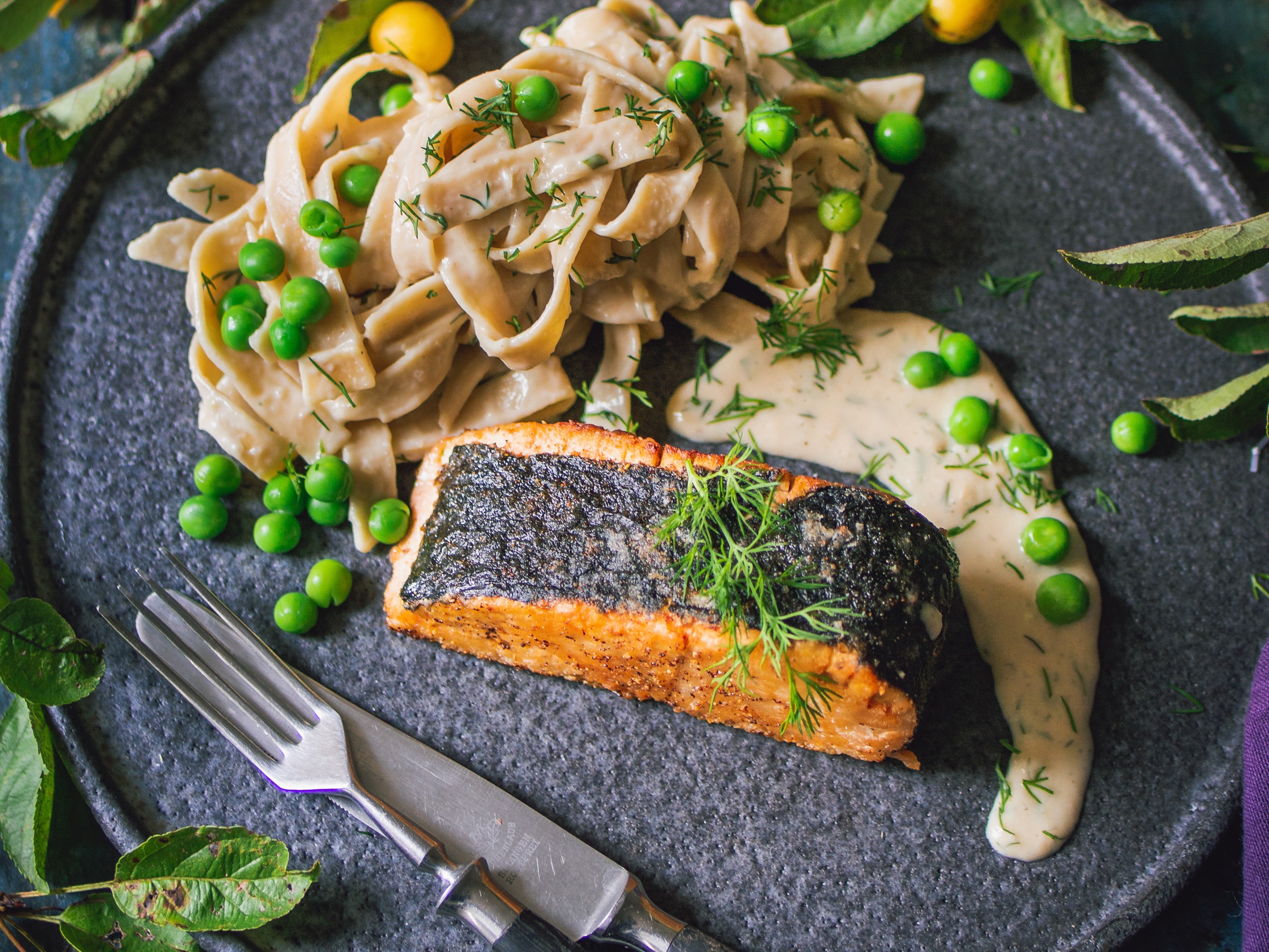 Veganes Lachsfilet auf Tofubasis