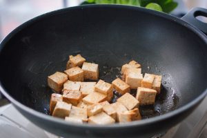 Tofu anbraten