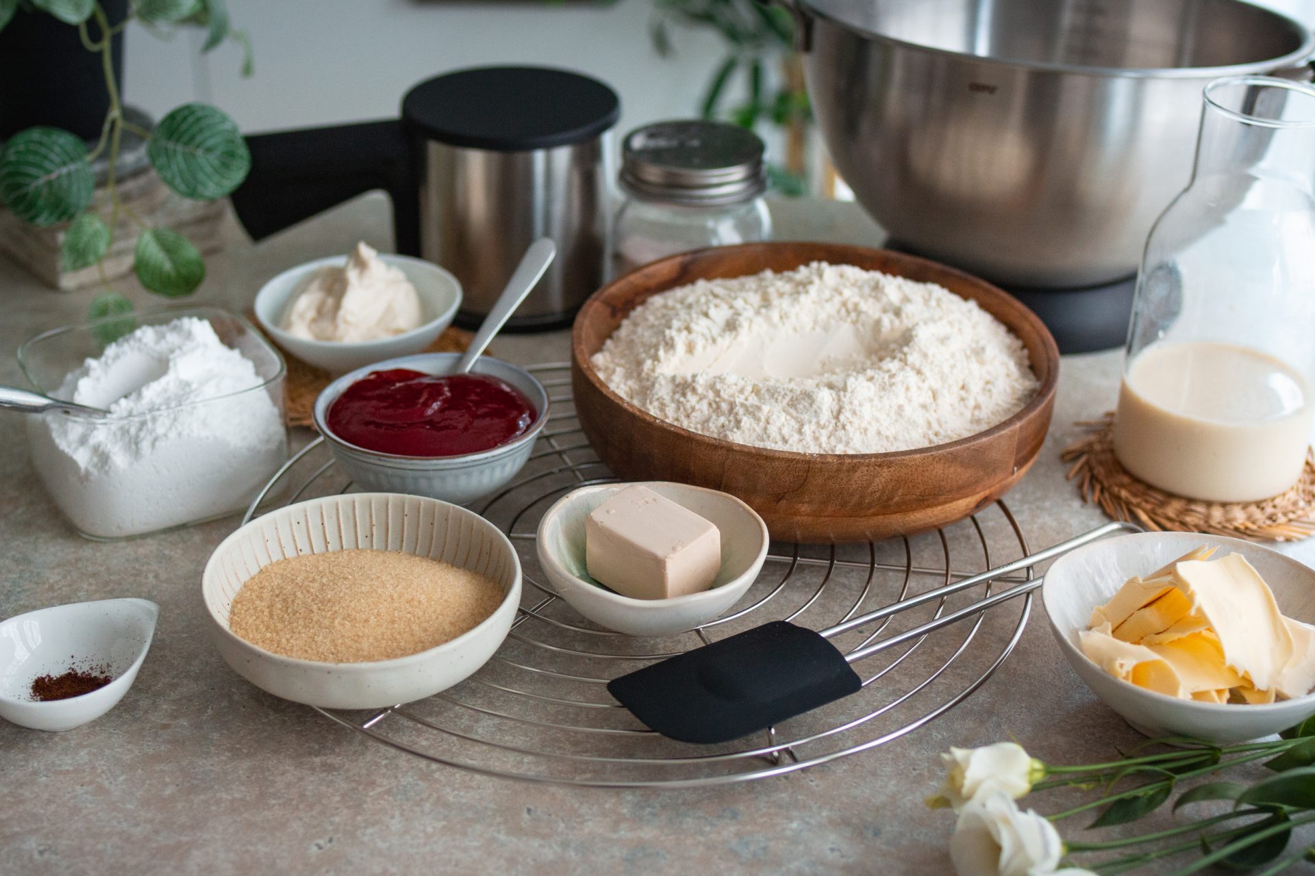 Zutaten für vegane Ofen-Berliner - vegane Faschingskrapfen ohne Frittieren