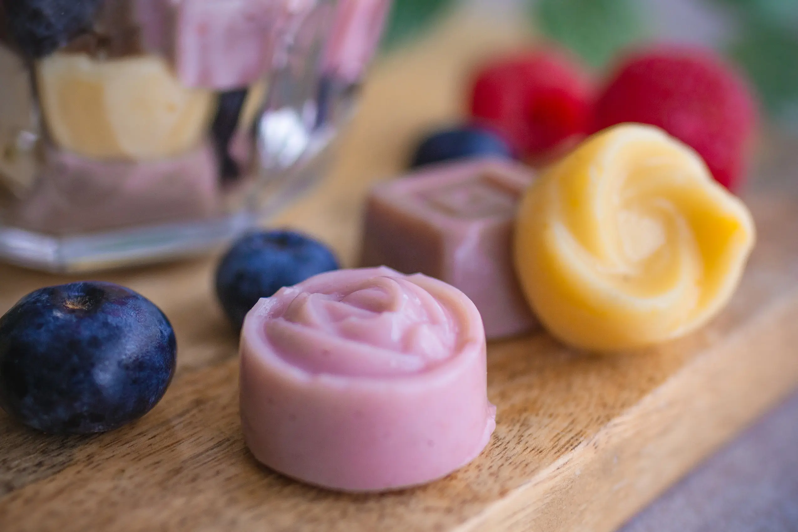 Selbstgemachte, vegane Joghurt-Gums