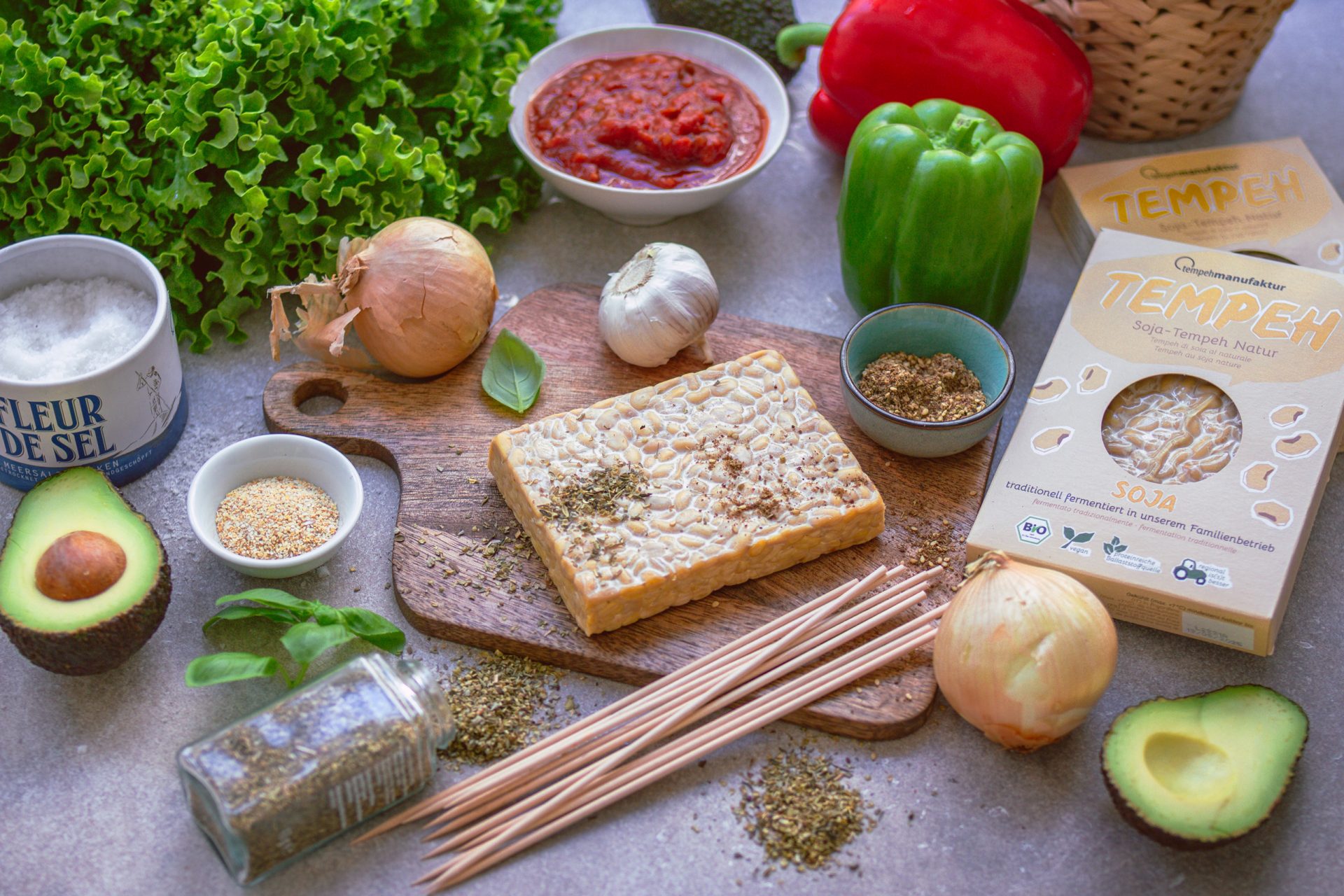 Vegane Grillspieße mit Tempeh