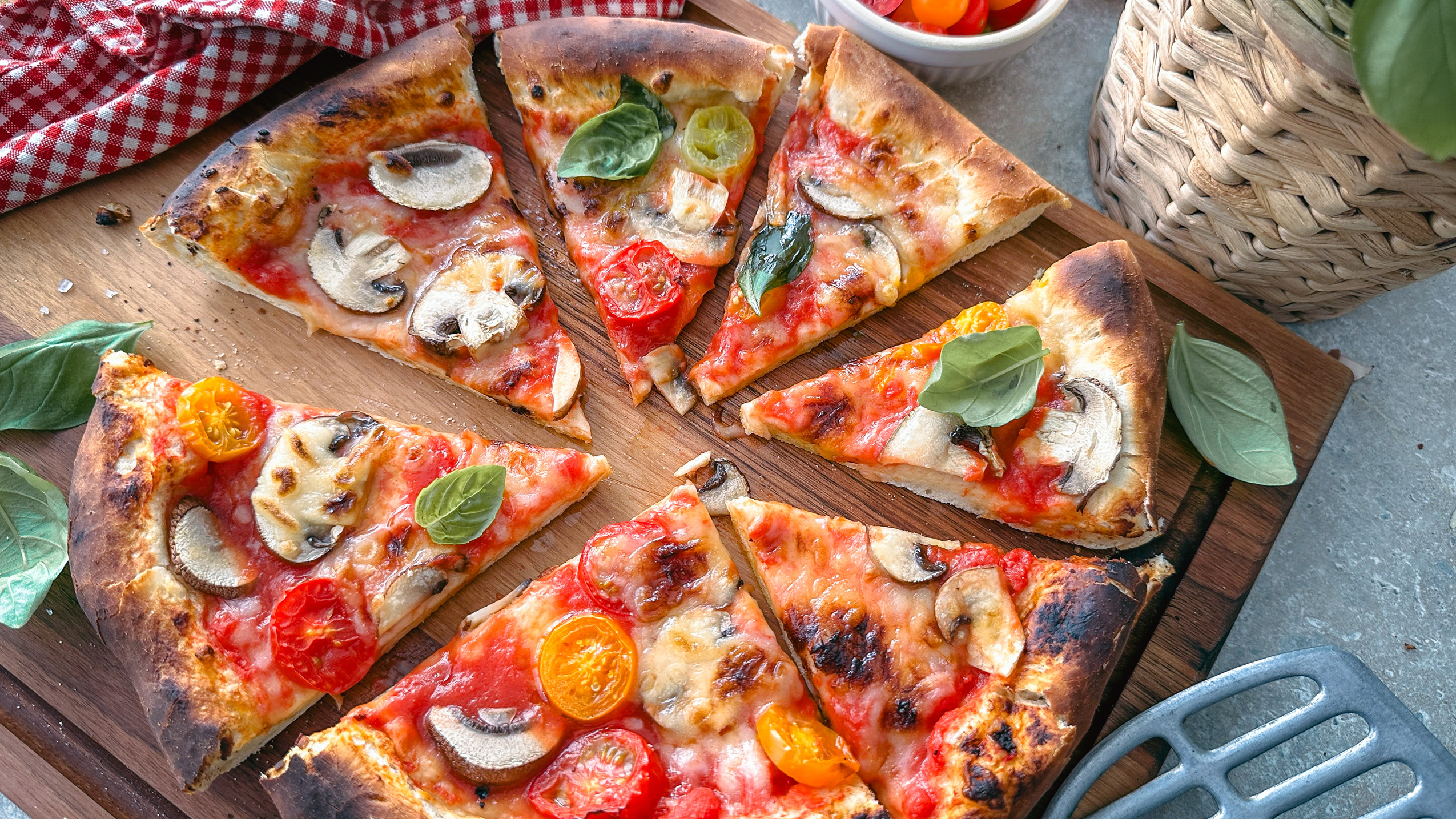 Die perfekte vegane Pizza wie vom Italiener zu hause