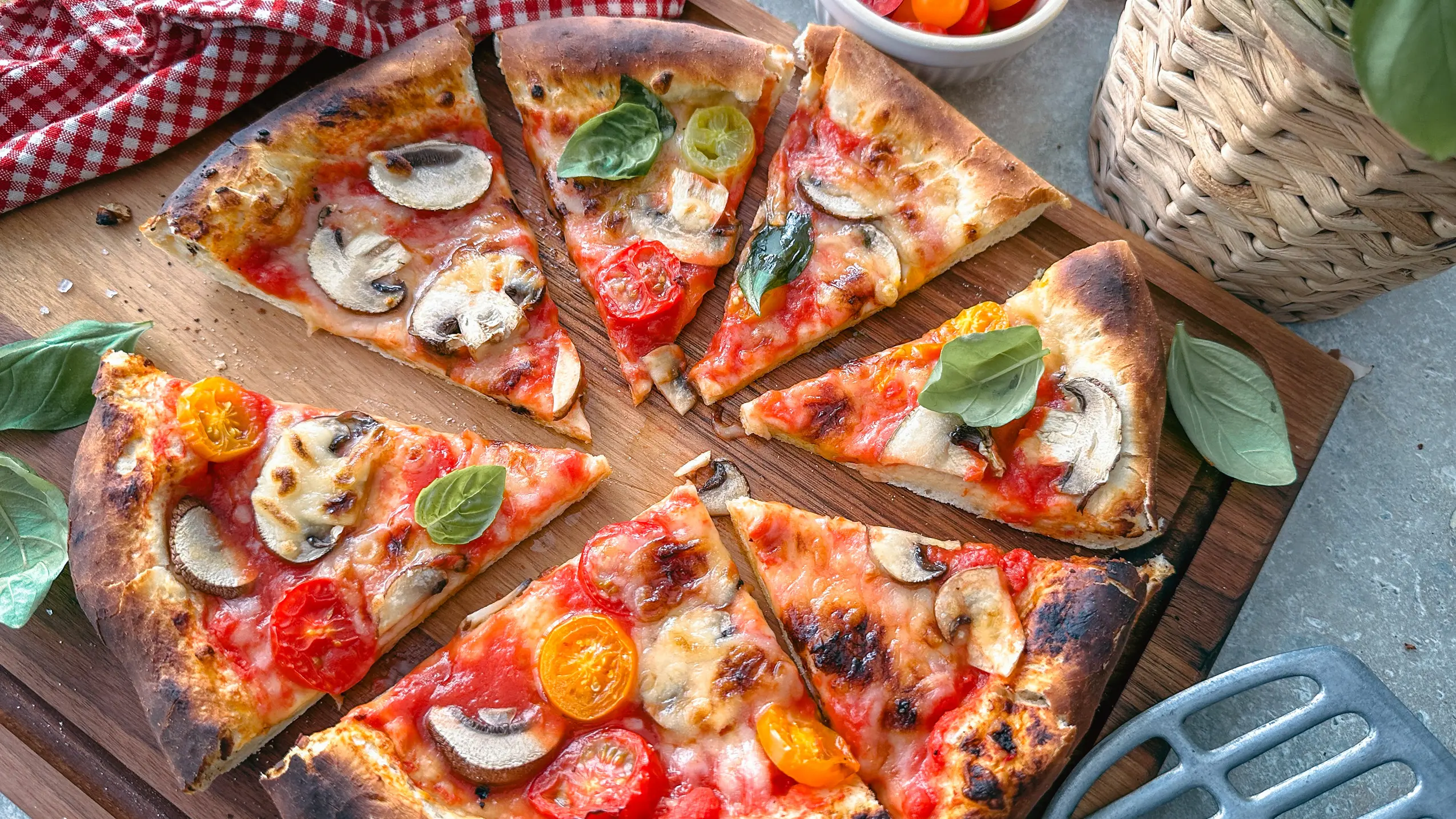 Die perfekte vegane Pizza wie vom Italiener zu hause