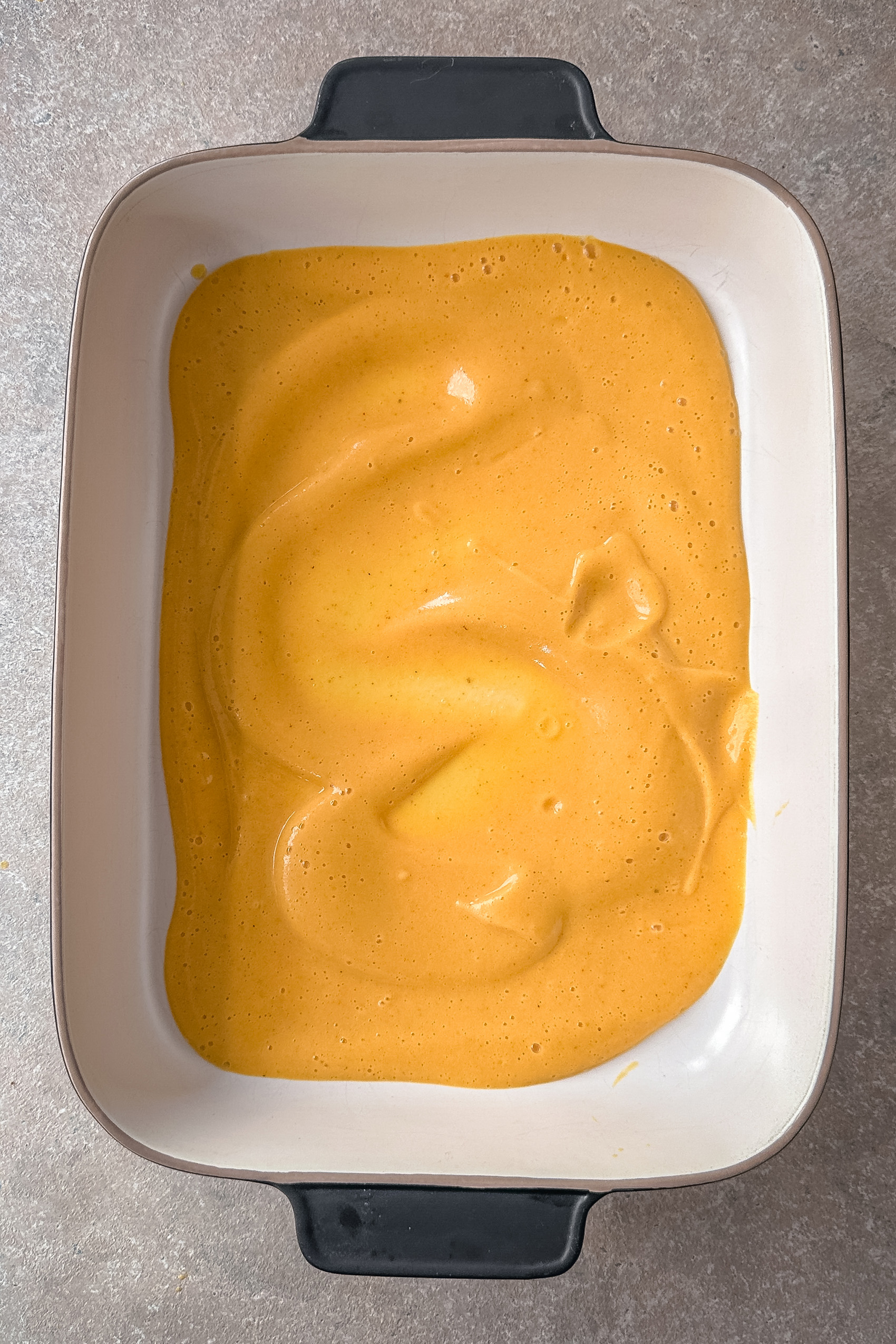 So schichtet man eine Lasagne (bebilderte Anleitung)