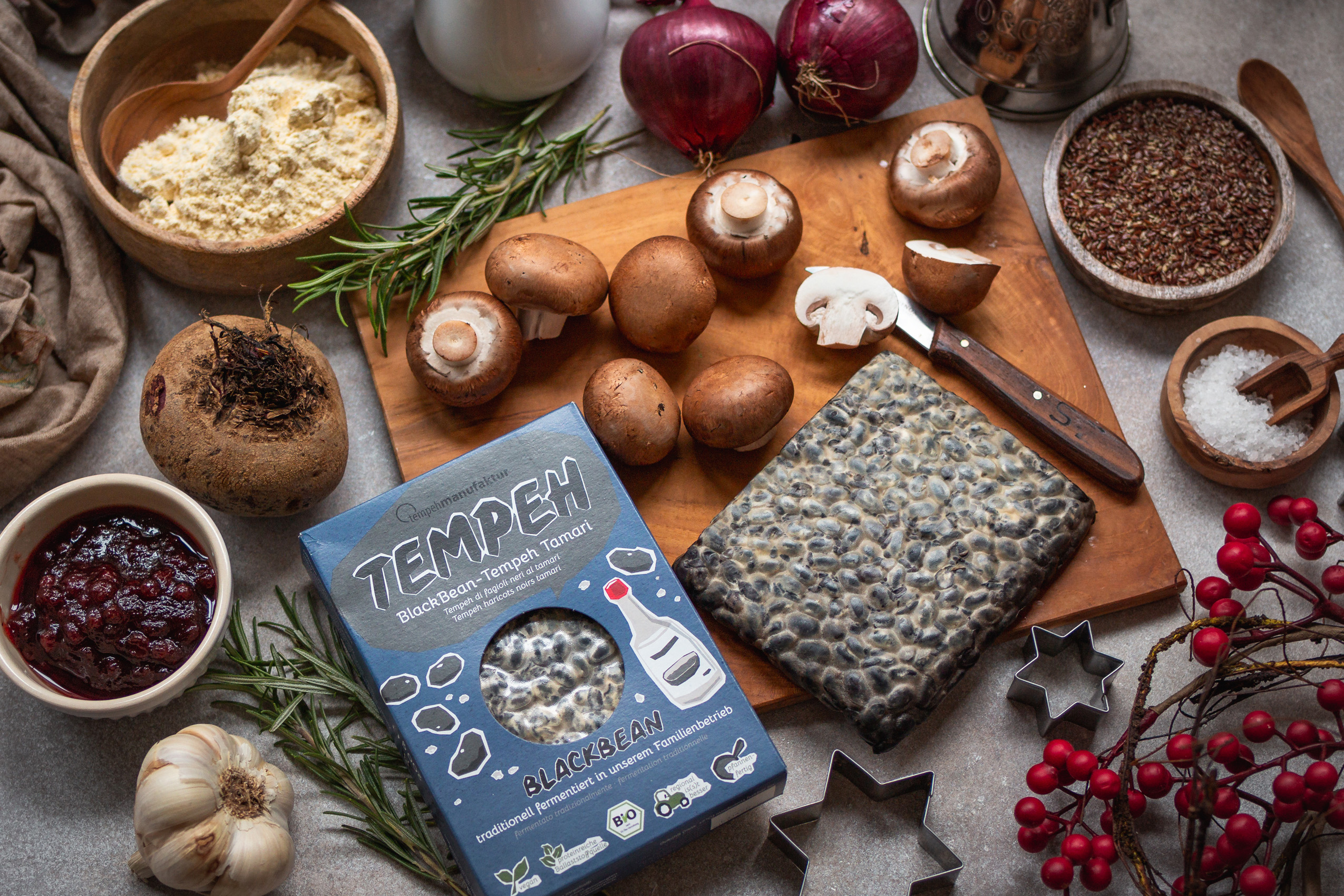 Black Bean Tempeh der tempehmanufaktur als Basis für veganen Weihnachtsbraten